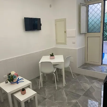 Santa Monica Appartement Napels